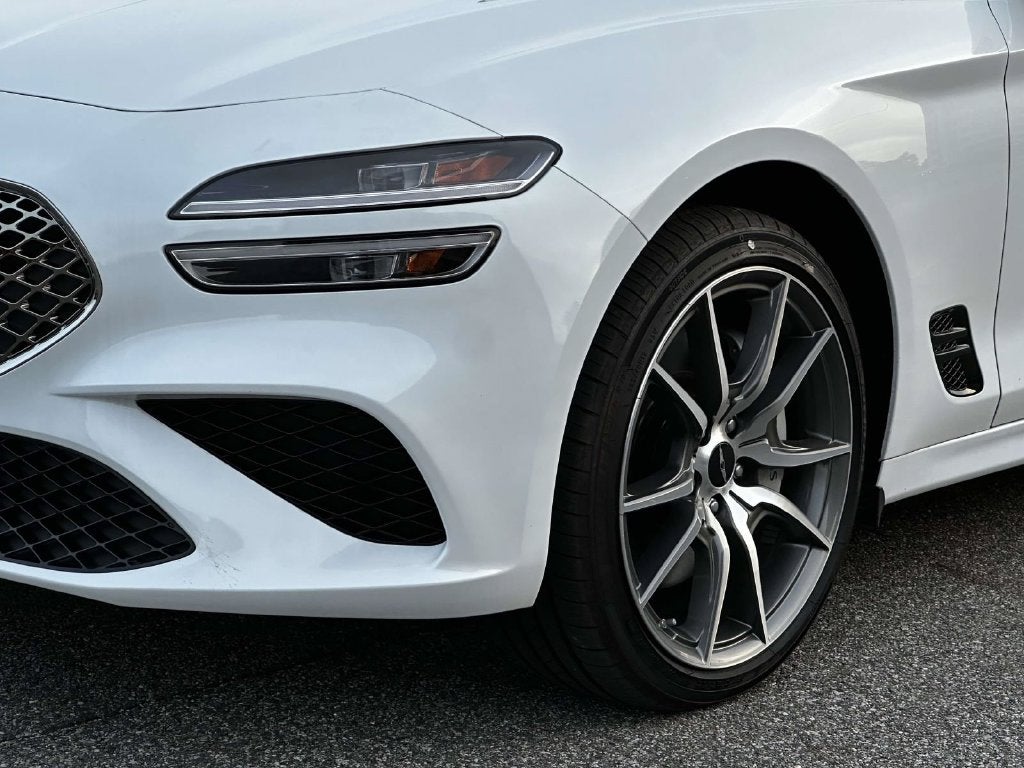 2025 Genesis G70 2.5T