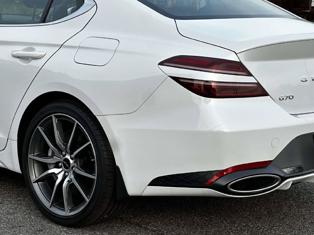 2025 Genesis G70 2.5T