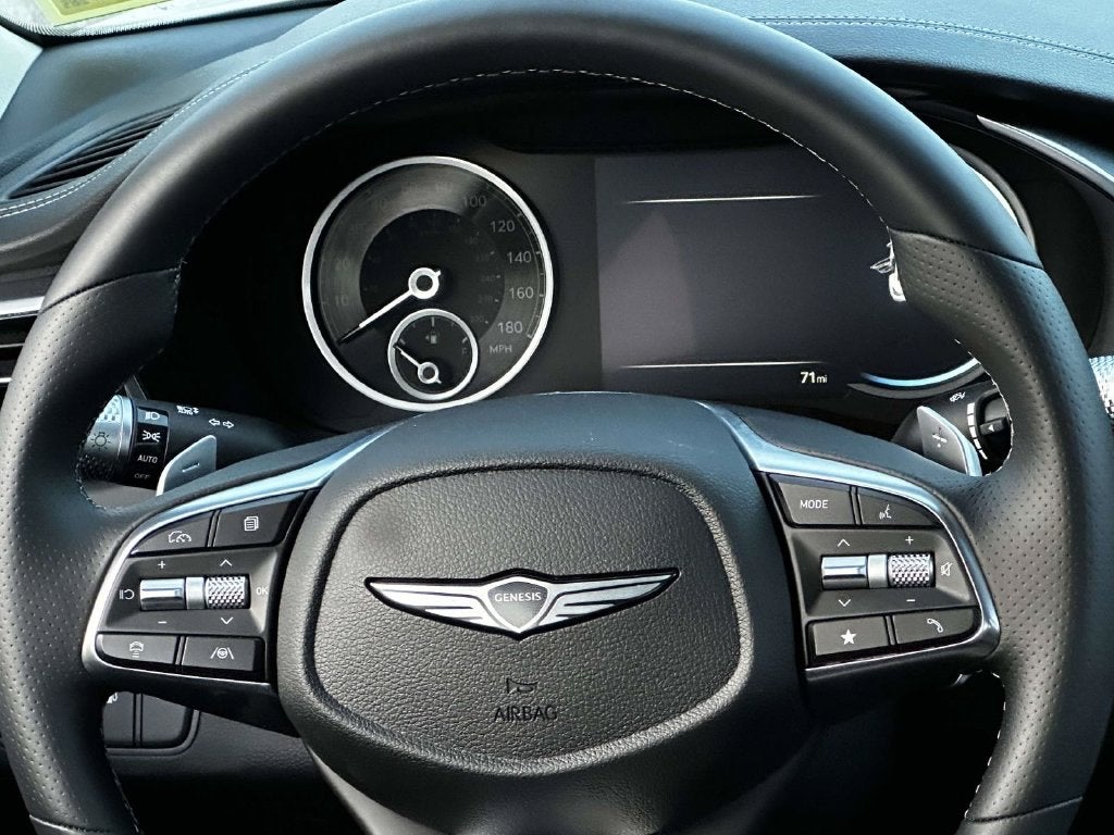 2025 Genesis G70 2.5T