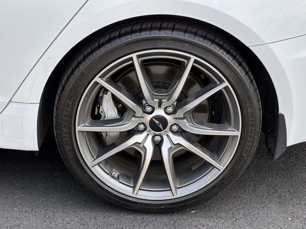 2025 Genesis G70 2.5T