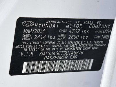 2025 Genesis G70 2.5T