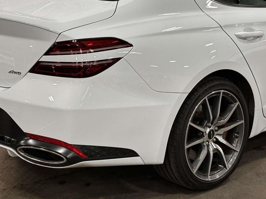 2025 Genesis G70 2.5T