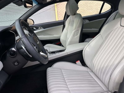 2023 Genesis G70 2.0T Sport Prestige