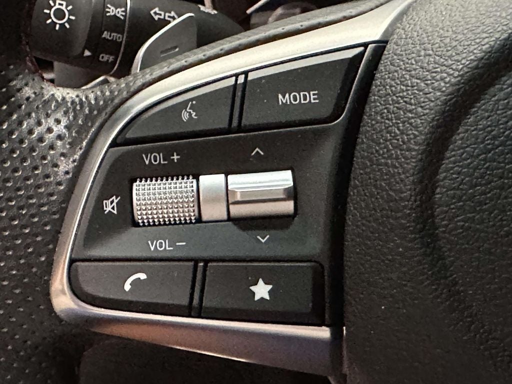 2023 Genesis G70 2.0T Sport Prestige