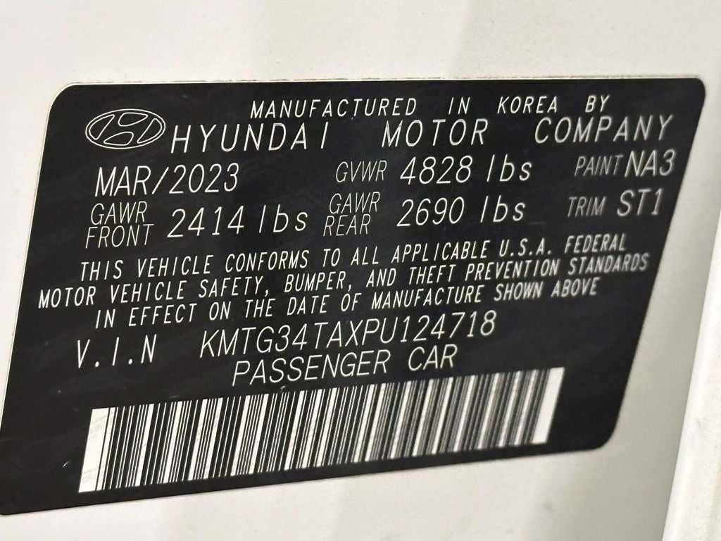 2023 Genesis G70 2.0T Sport Prestige