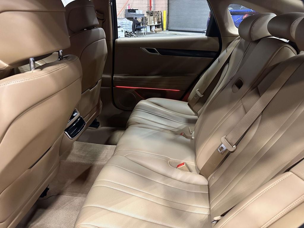 2025 Genesis G80 2.5T