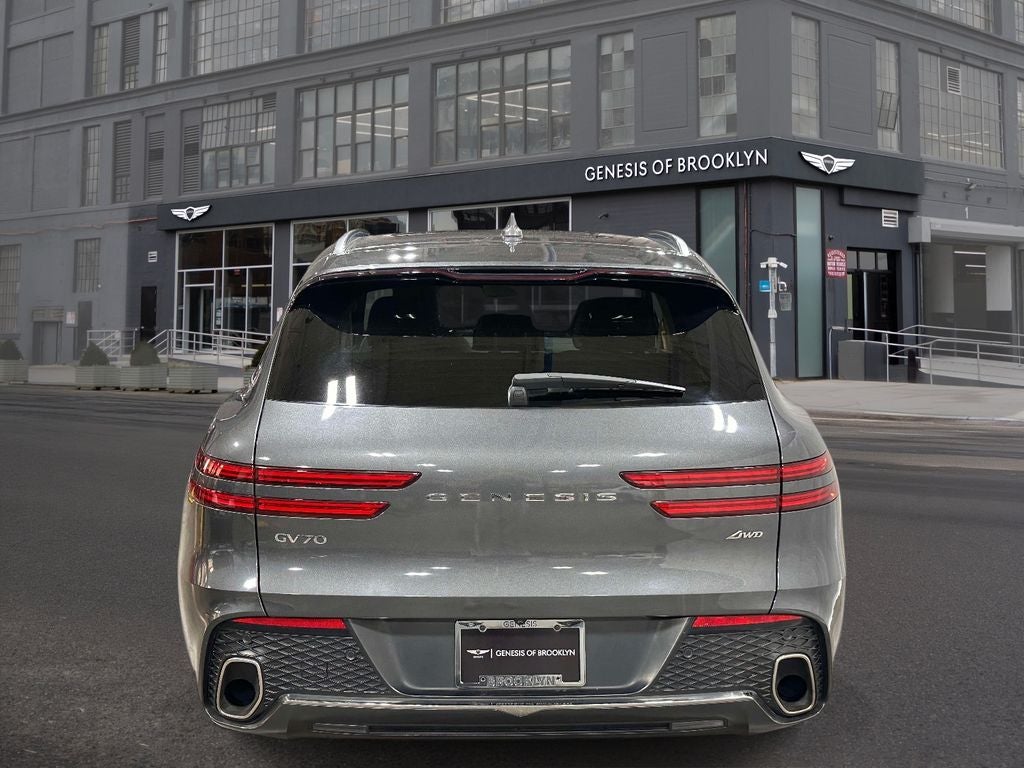 2023 Genesis GV70 2.5T