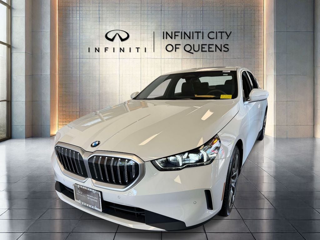 2026 BMW 5 Series 530i xDrive