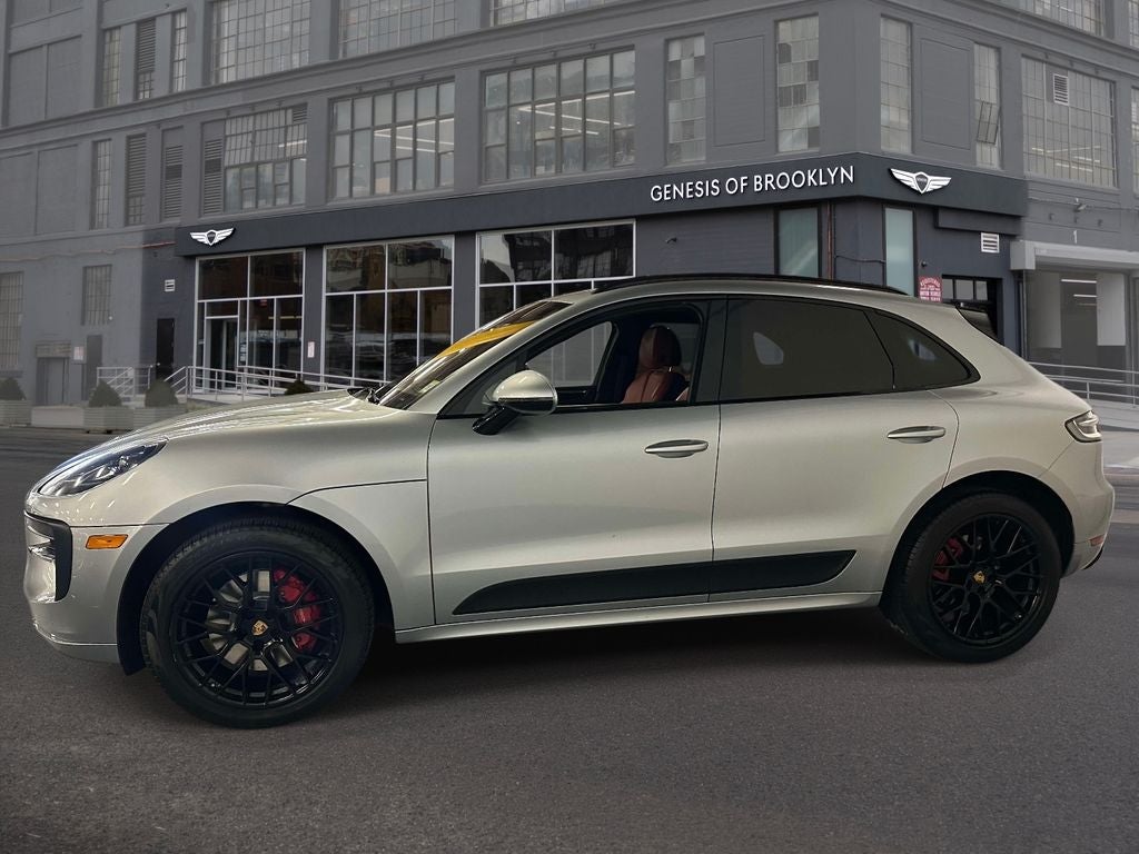 2021 Porsche Macan GTS