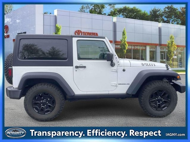 2017 Jeep Wrangler Willys Wheeler