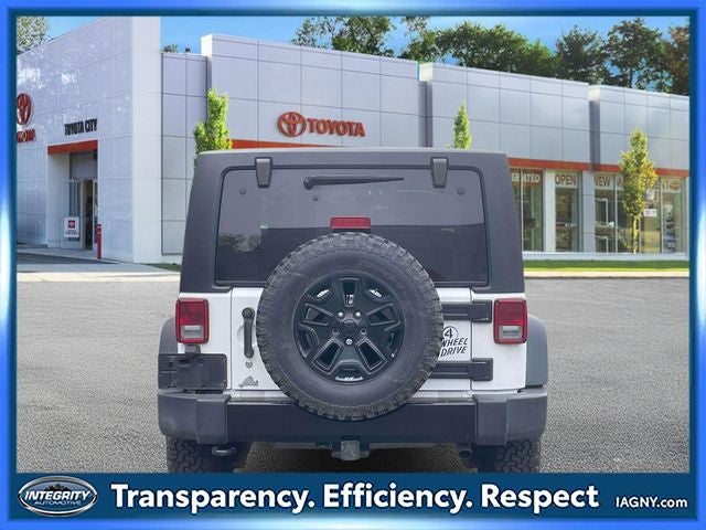 2017 Jeep Wrangler Willys Wheeler