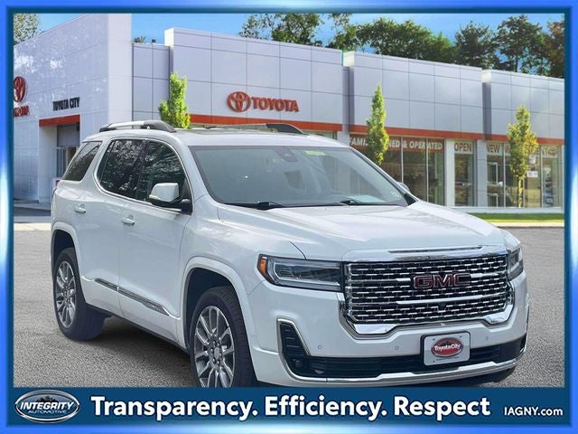 2023 GMC Acadia Denali AWD's photo