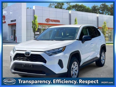 2025 Toyota RAV4 LE