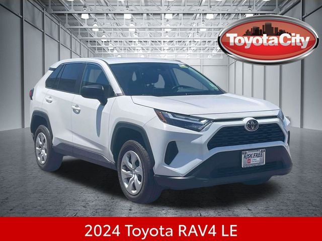 2024 Toyota RAV4 LE