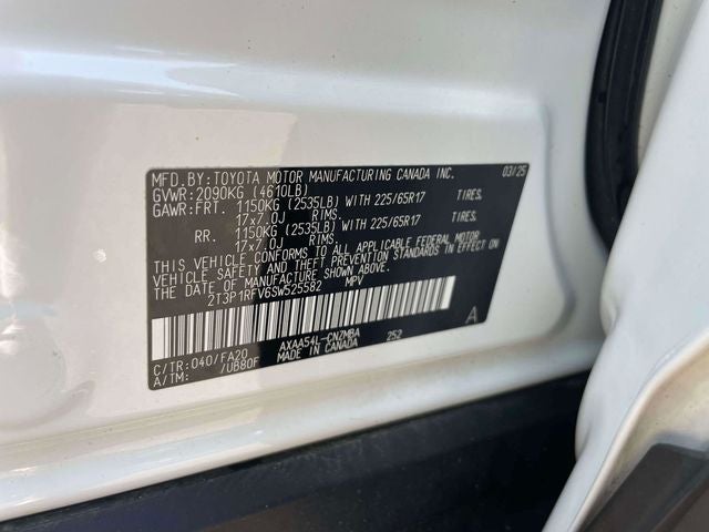 2025 Toyota RAV4 XLE