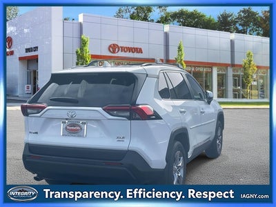 2025 Toyota RAV4 XLE