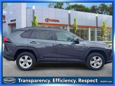2021 Toyota RAV4 Hybrid XLE