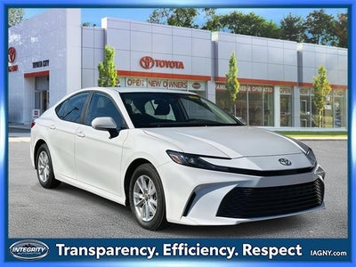 2025 Toyota Camry LE