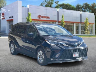 2023 Toyota Sienna XSE