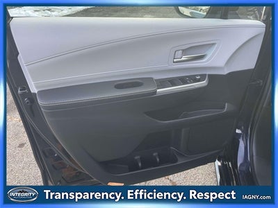 2025 Toyota Sienna XSE 7 Passenger
