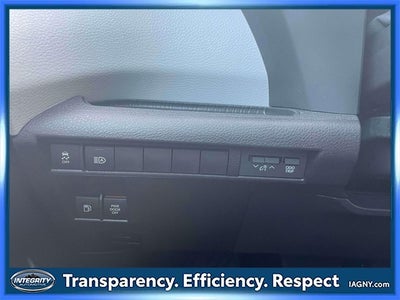 2025 Toyota Sienna XSE 7 Passenger