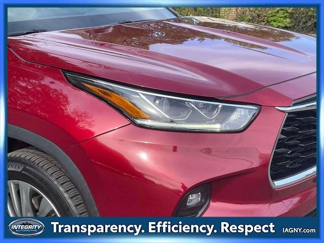 2021 Toyota Highlander Hybrid Platinum