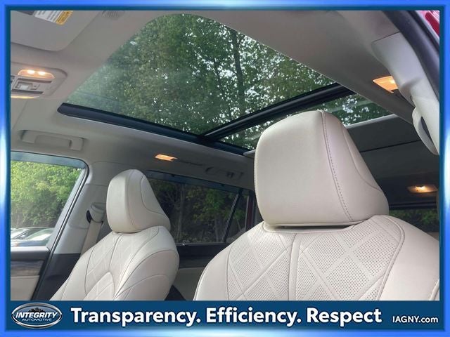 2021 Toyota Highlander Hybrid Platinum