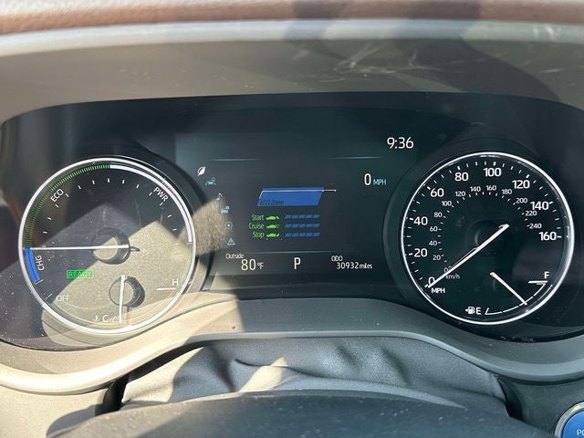2023 Toyota Sienna Platinum 7 Passenger