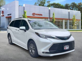 2024 Toyota Sienna XLE 7 Passenger