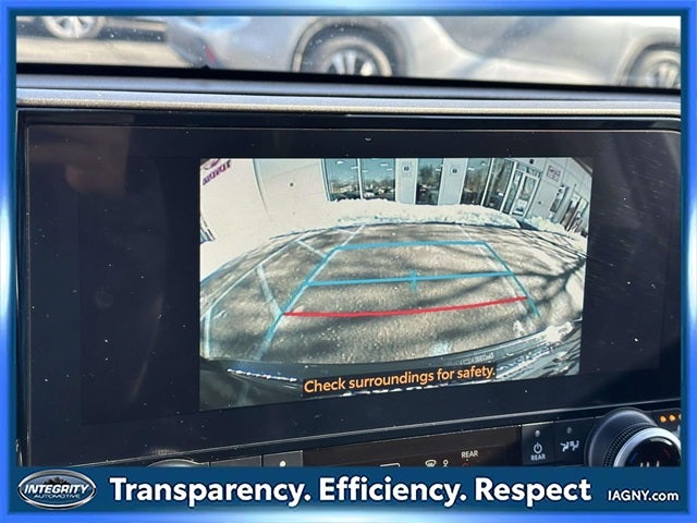 2023 Toyota Highlander XLE 8 PASSENGER BENCH SEATING