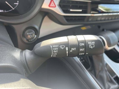 2025 Toyota Sienna XLE 8 Passenger