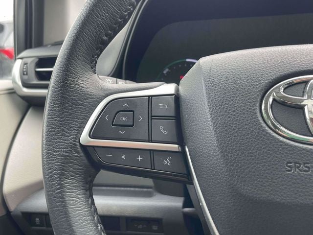 2024 Toyota Sienna XLE 8 Passenger