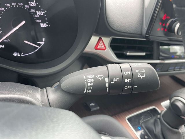 2024 Toyota Sienna XLE 8 Passenger