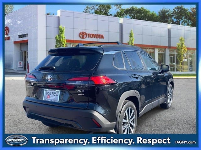 2023 Toyota Corolla Cross XLE