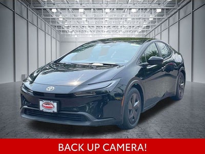 2025 Toyota Prius LE