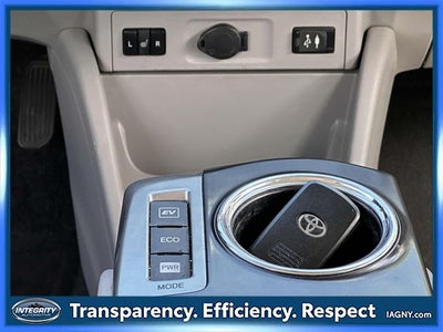 2017 Toyota Prius v Four