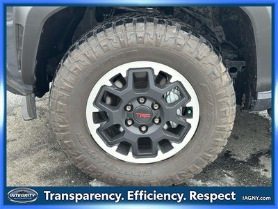 2025 Toyota 4Runner i-FORCE MAX Hybrid TRD Off Road