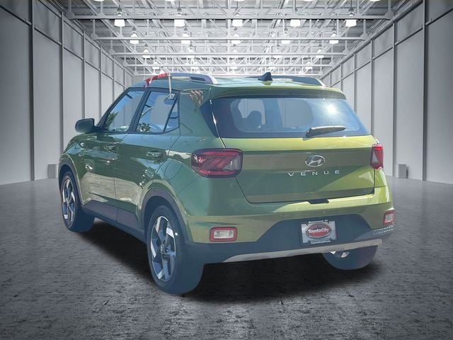 2022 Hyundai Venue SEL