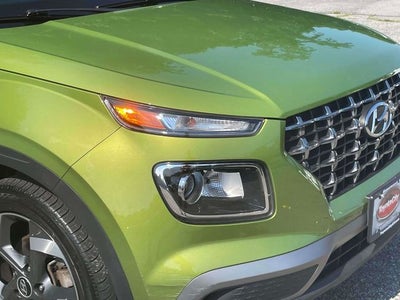 2022 Hyundai Venue SEL