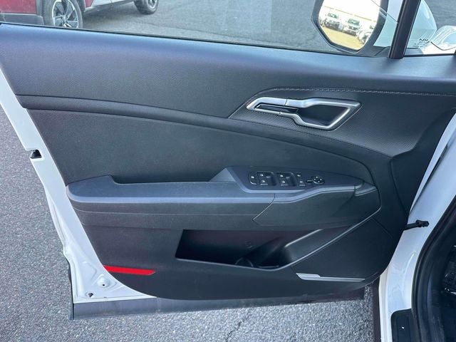 2023 Kia Sportage LX Hybrid - Photo 16