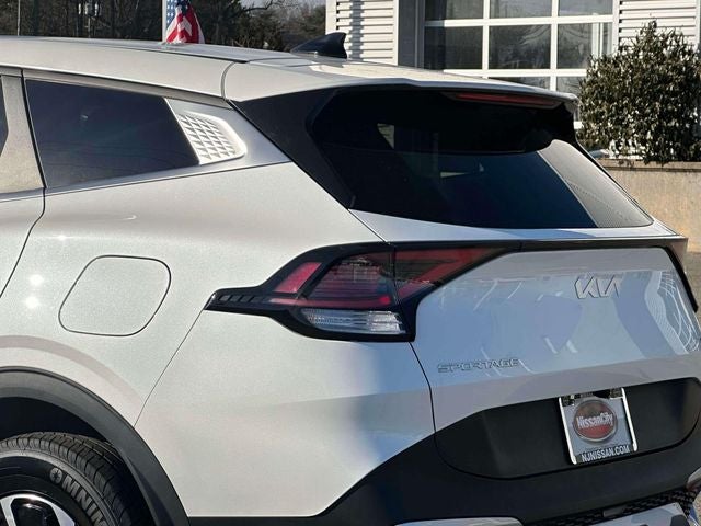 2023 Kia Sportage LX Hybrid - Photo 9