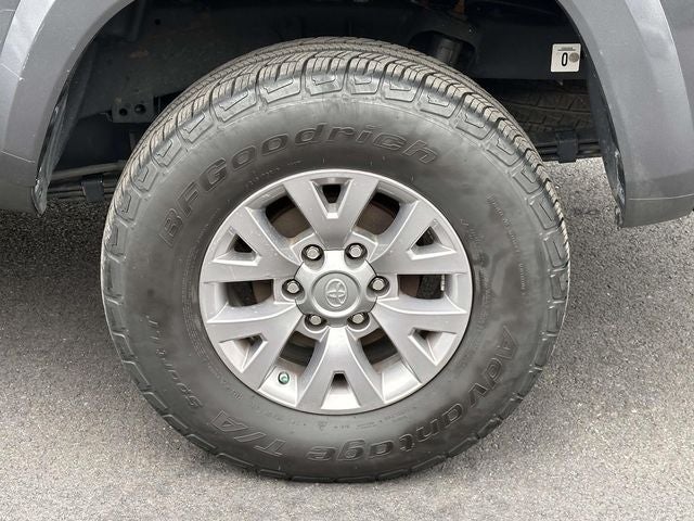 2017 Toyota Tacoma SR5