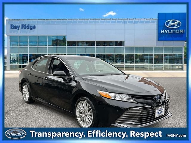 2018 Toyota Camry Hybrid XLE