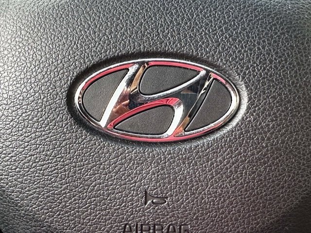 2022 Hyundai Santa Fe SE