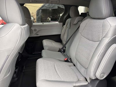 2026 Toyota Sienna LE Mobility 8 Passenger