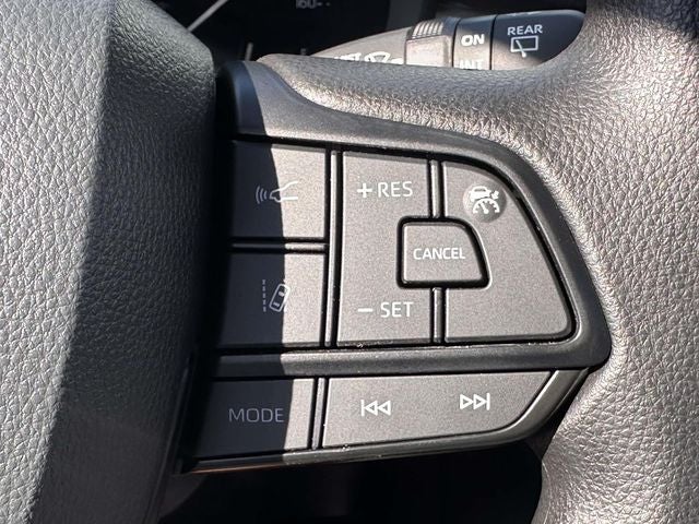 2026 Toyota Sienna LE 8 Passenger Mobility Van Taxi Ready