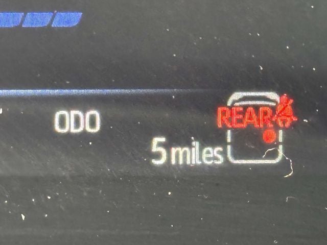 2025 Toyota Sienna LE 8 Passenger