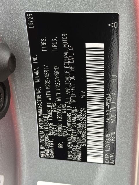 2025 Toyota Sienna LE 8 Passenger