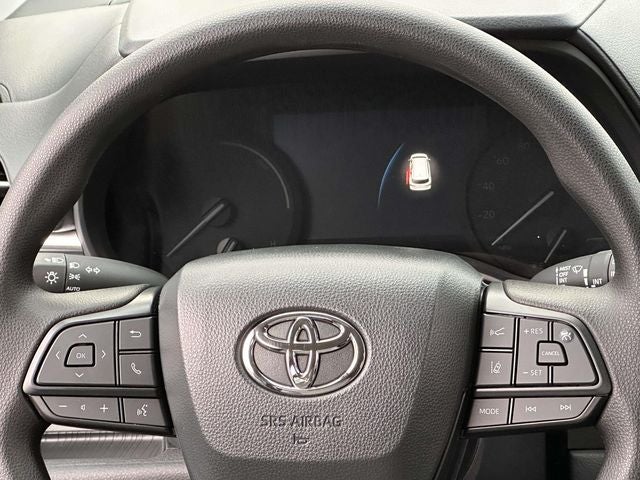 2025 Toyota Sienna Mobility LE 8 Passenger