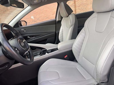 2024 Hyundai Elantra Limited